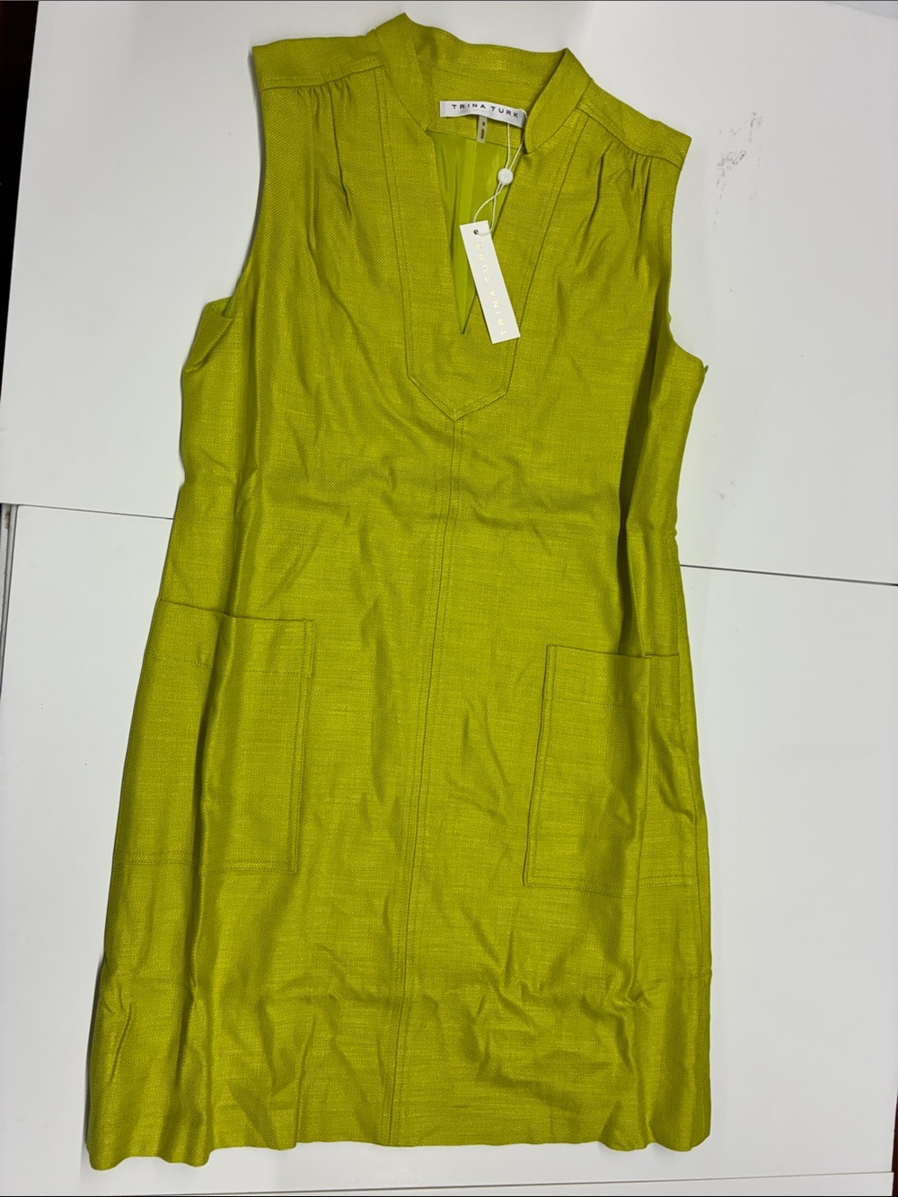 NEW Trina Turk Sleeveless V-Neck Suntan Dress Size 6